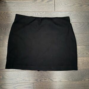 GREY LAB Elegant Black Mini Skirt
